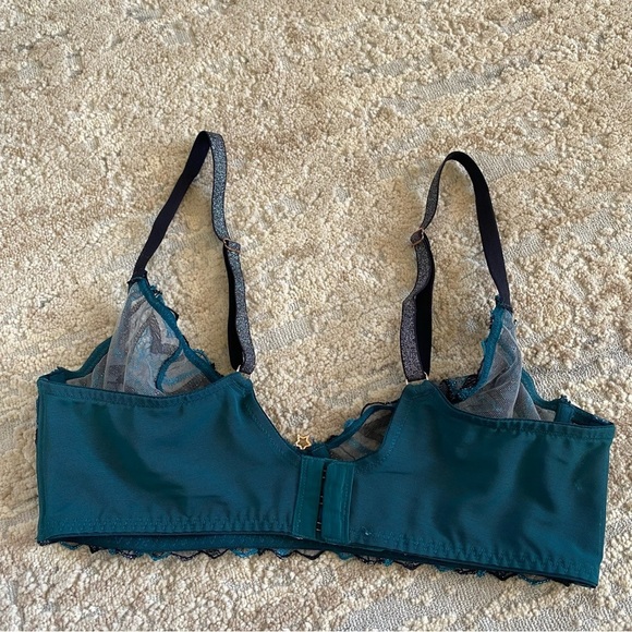Savage X Fenty Bra Unlined Sheer Underwired Lace Teal Star Wide Back: 36C - Picture 6 of 10
